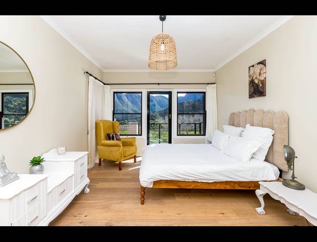 3 BEDROOM FREESTANDING TO LET IN SILVERMIST MOUNTAIN LODGE